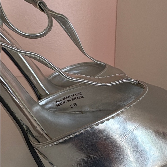 NWOB Jessica Simpson Elegant Silver High Heels in size 8B / 38 - Picture 5 of 13